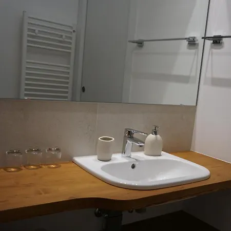 Al N°5 Nocleg ze śniadaniem 3*