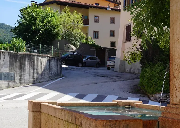 Al N°5 住宿加早餐酒店 3*