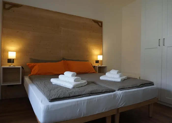 Al N°5 住宿加早餐酒店 特伦托